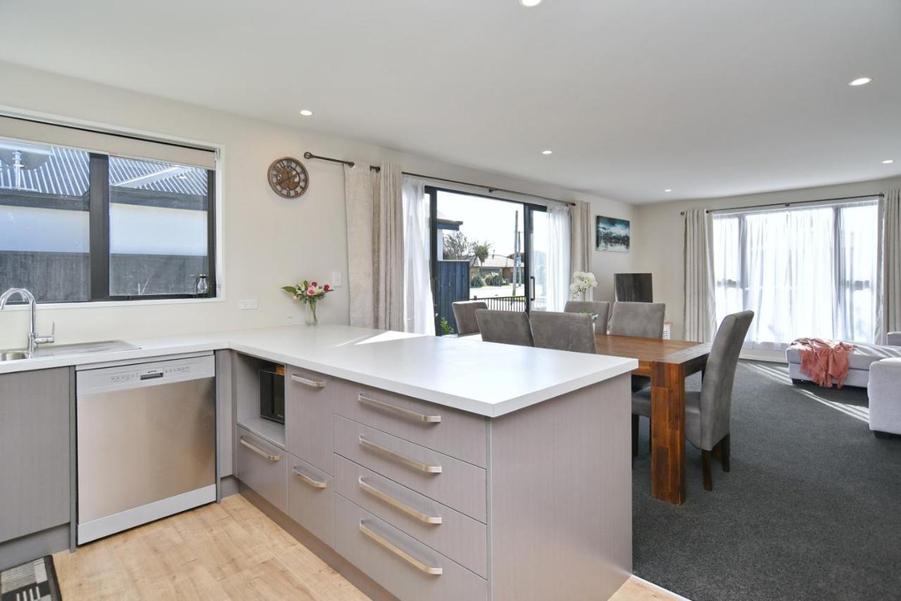Thomas Townhouse - Christchurch Holiday Homes Buitenkant foto